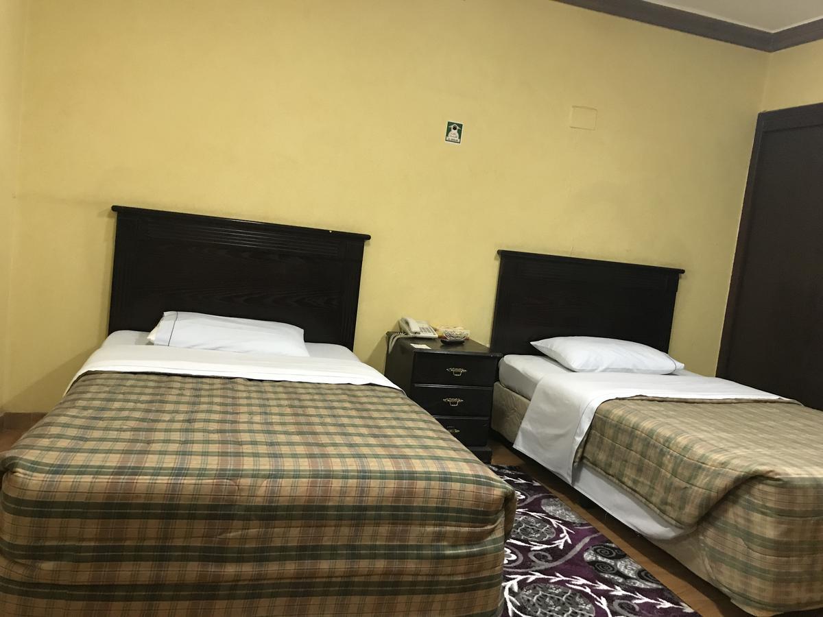 Al Musafer Hotel Riyadh Riadh Exterior foto